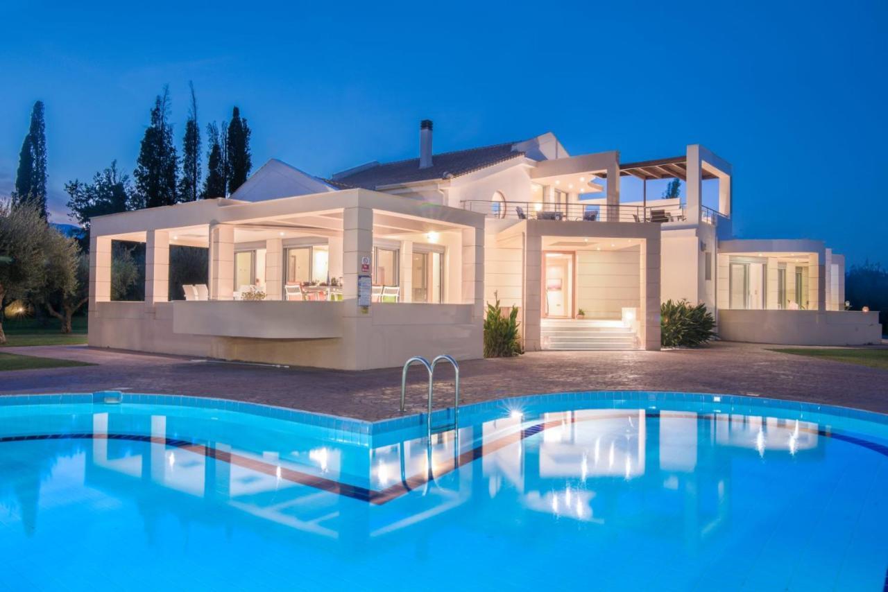 Astarte Villas - Istar Villa With Tennis Court Makhairádhon المظهر الخارجي الصورة