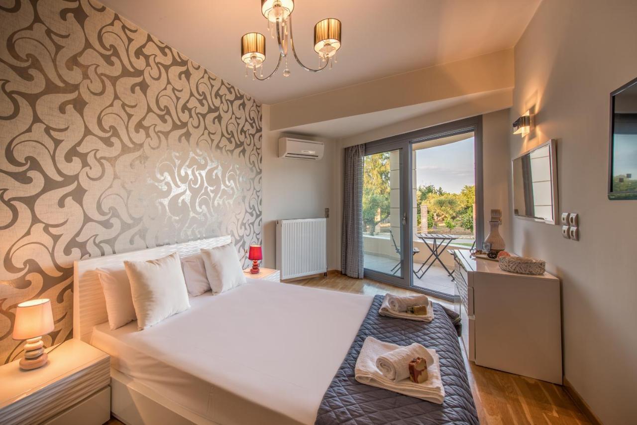 Astarte Villas - Istar Villa With Tennis Court Makhairádhon المظهر الخارجي الصورة