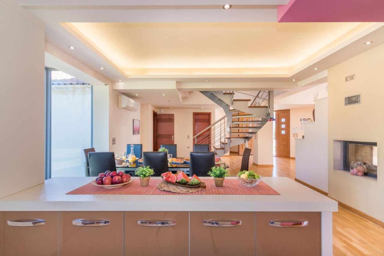 Astarte Villas - Istar Villa With Tennis Court Makhairádhon المظهر الخارجي الصورة