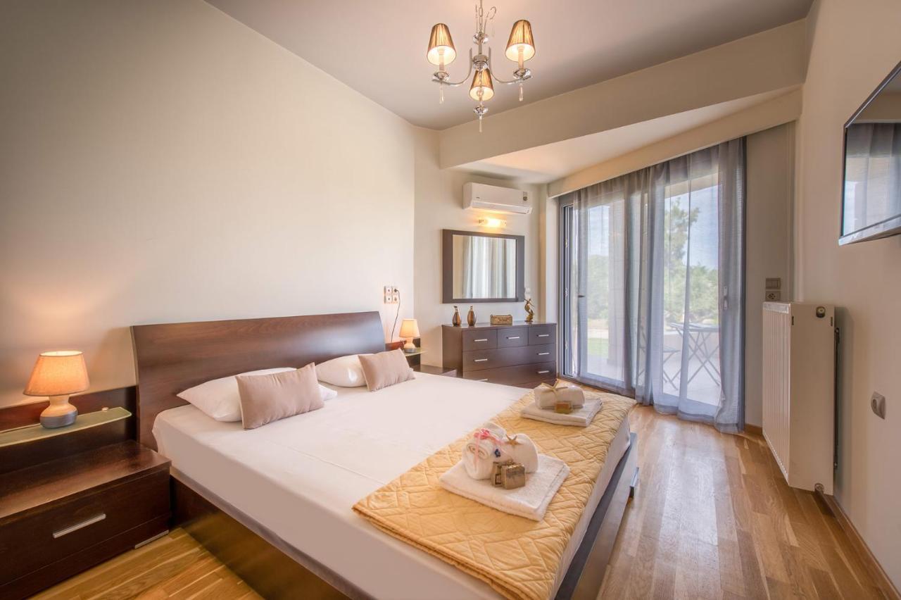 Astarte Villas - Istar Villa With Tennis Court Makhairádhon المظهر الخارجي الصورة