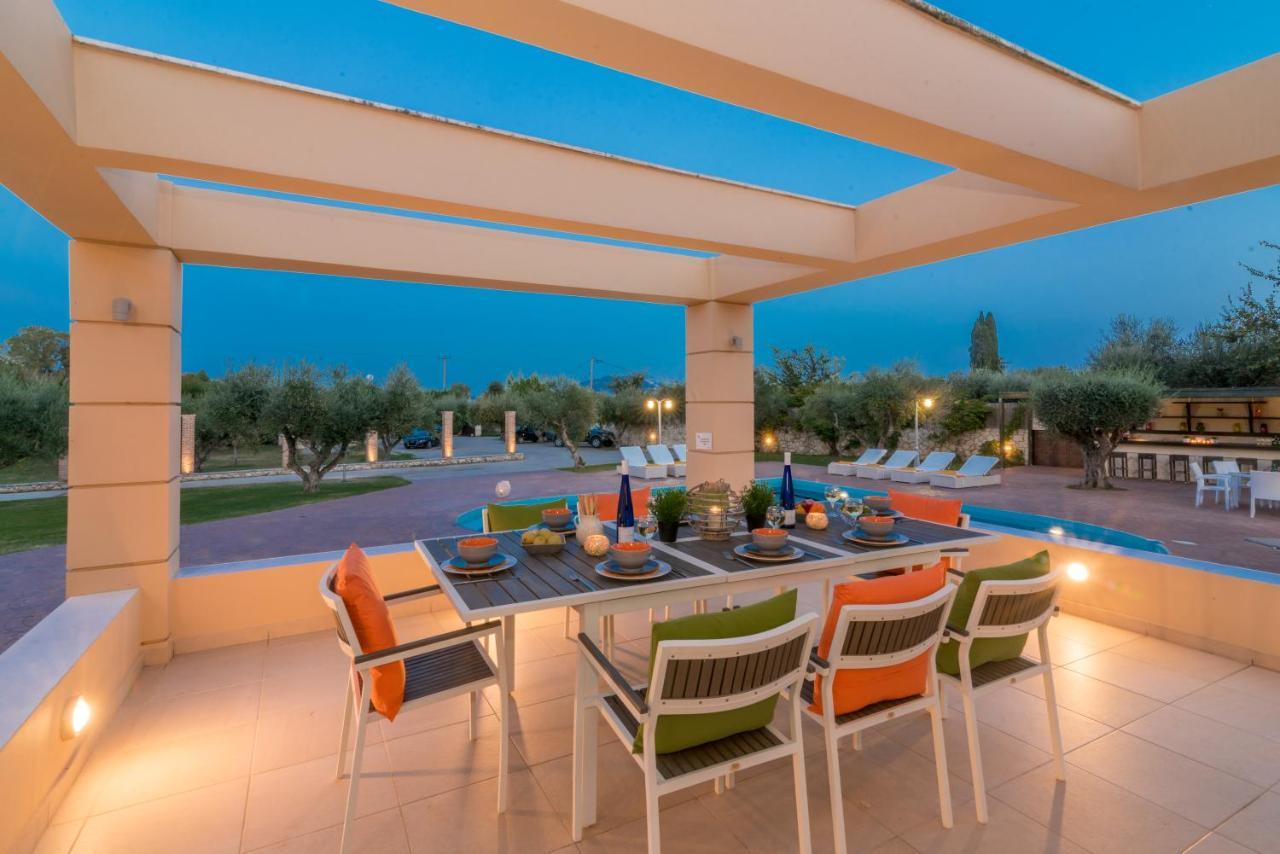 Astarte Villas - Istar Villa With Tennis Court Makhairádhon المظهر الخارجي الصورة