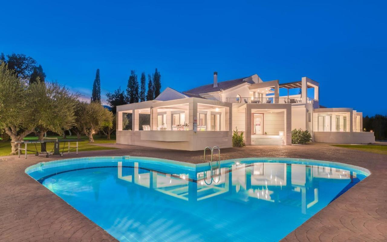Astarte Villas - Istar Villa With Tennis Court Makhairádhon المظهر الخارجي الصورة