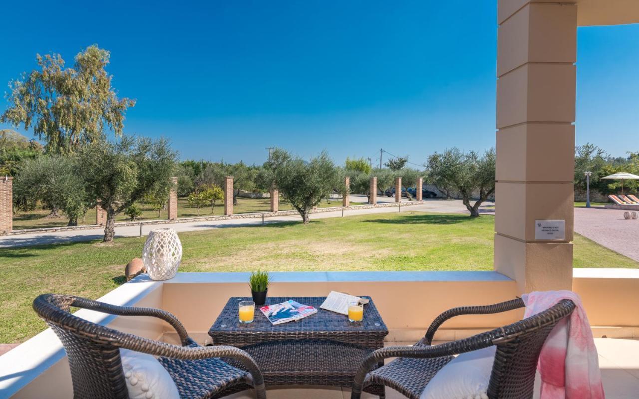 Astarte Villas - Istar Villa With Tennis Court Makhairádhon المظهر الخارجي الصورة