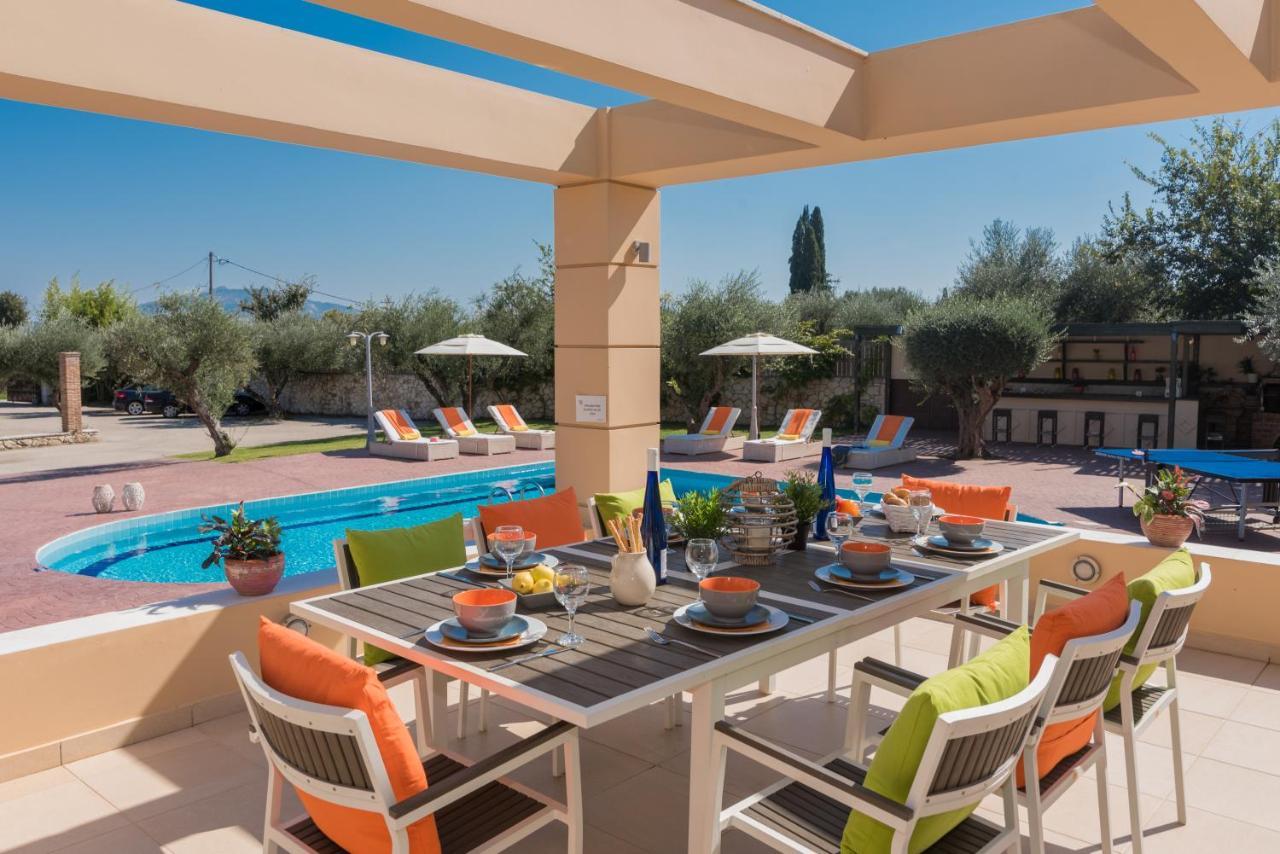 Astarte Villas - Istar Villa With Tennis Court Makhairádhon المظهر الخارجي الصورة