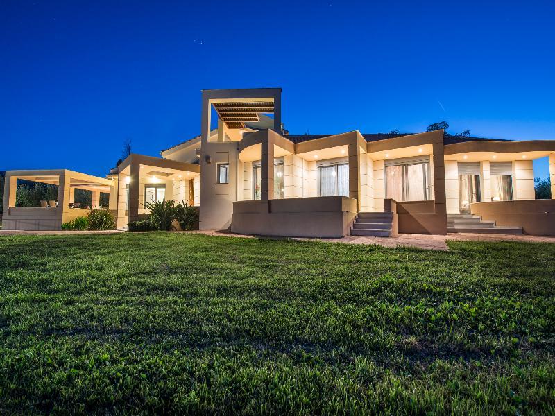 Astarte Villas - Istar Villa With Tennis Court Makhairádhon المظهر الخارجي الصورة